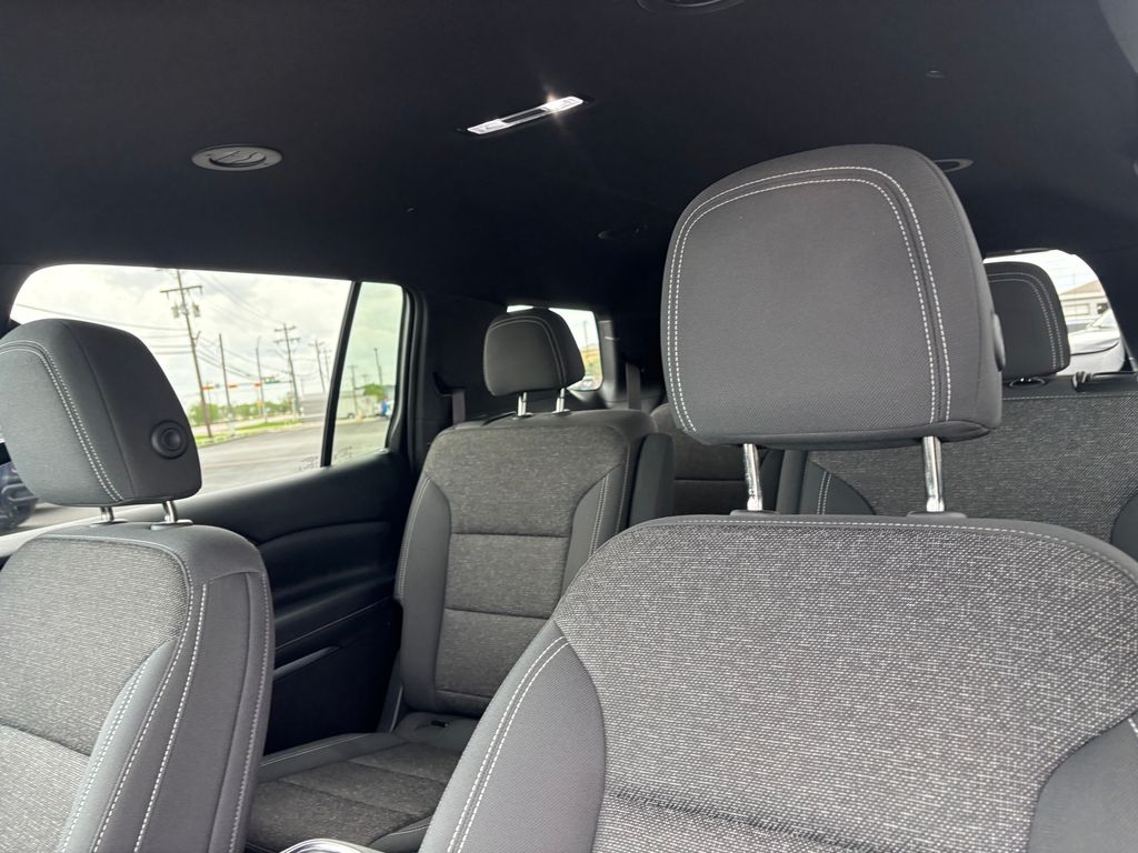 Used Car 2025 Chevrolet Traverse  Lt For Sale Under $35,000 In Austin, Texas