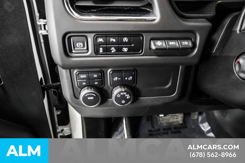 Used 2023 White Chevrolet High Country image 35