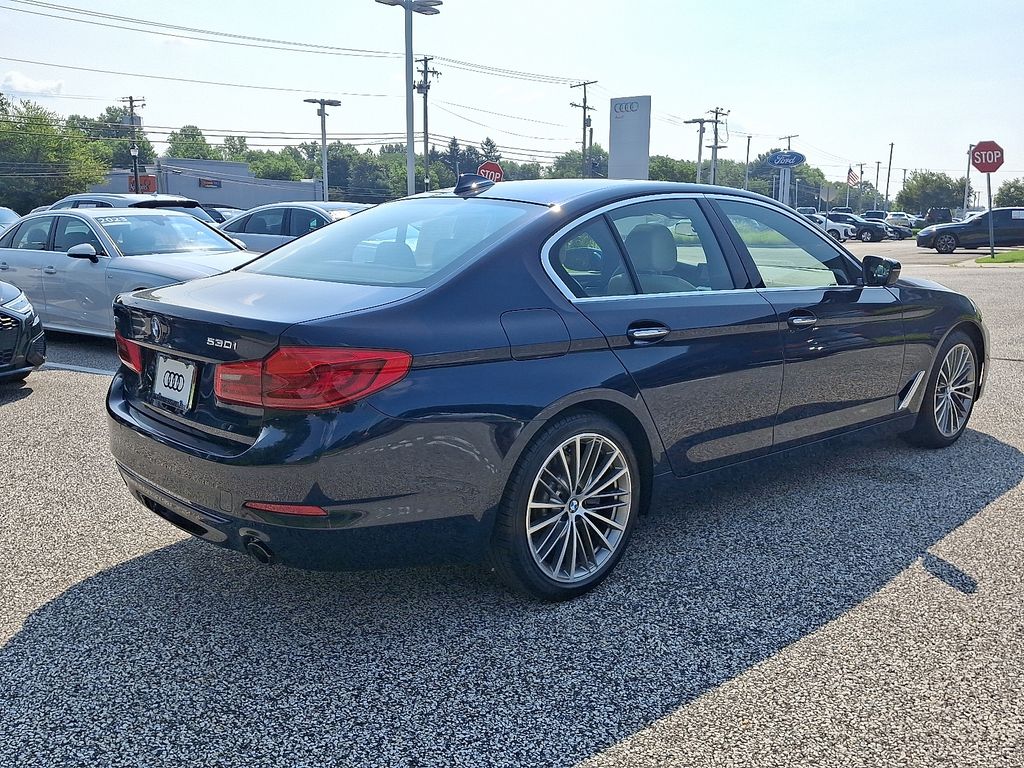 Thumbnail: 2018 BMW 5 Series - 6