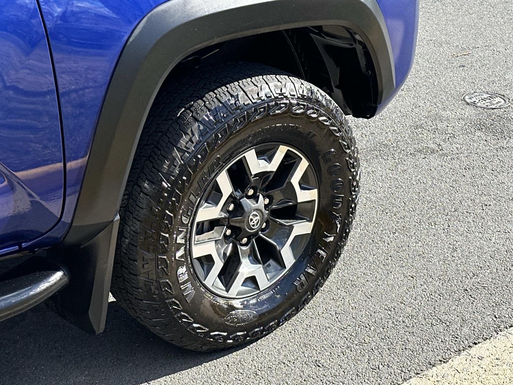 Thumbnail: 2023 Toyota Tacoma - 18