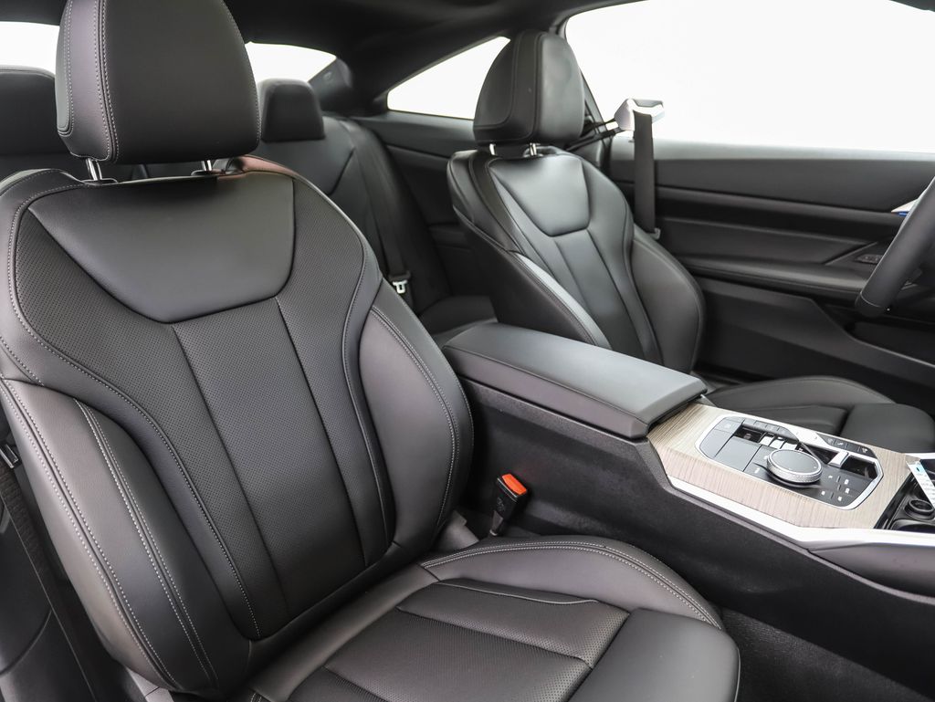 2025 BMW 4 Series 430i xDrive 25
