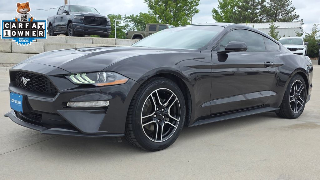 2022 Ford Mustang EcoBoost Fastback RWD