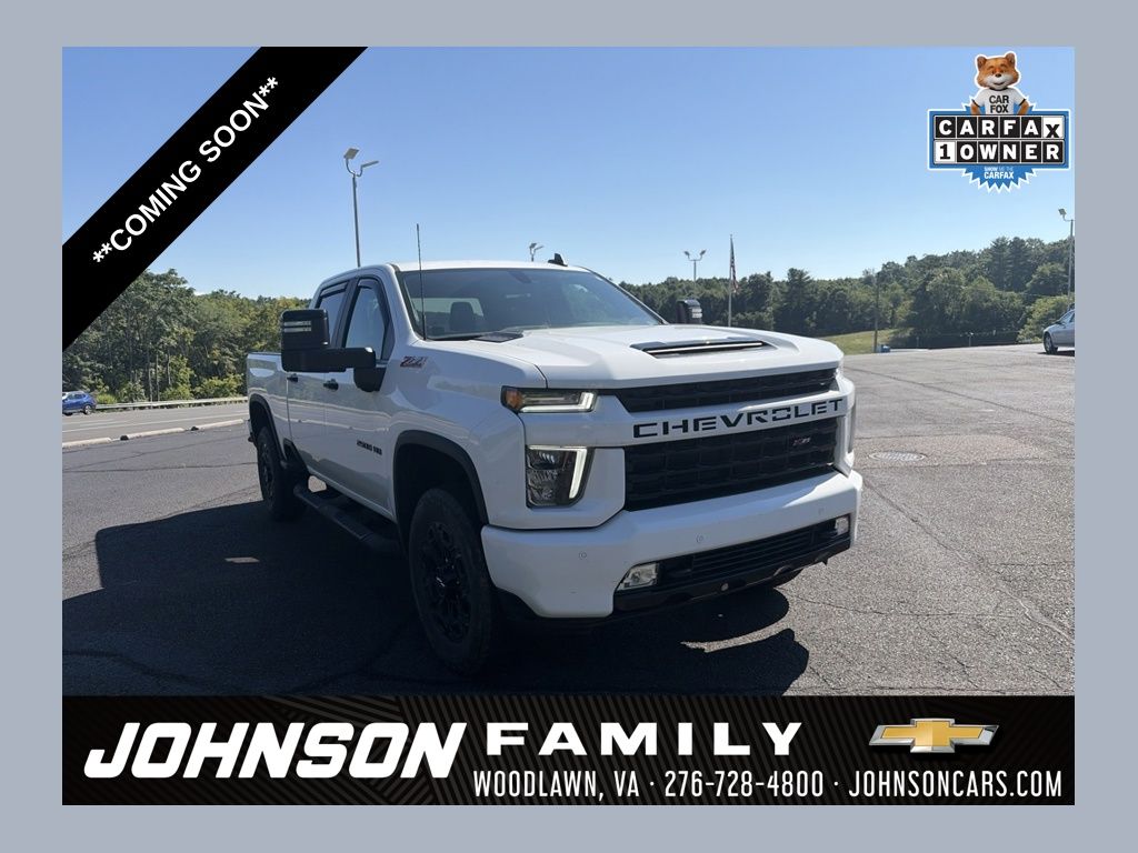 Summit White 2022 Chevrolet Silverado 2500HD Pickup Truck Four-Wheel Drive 6-Speed Automatic