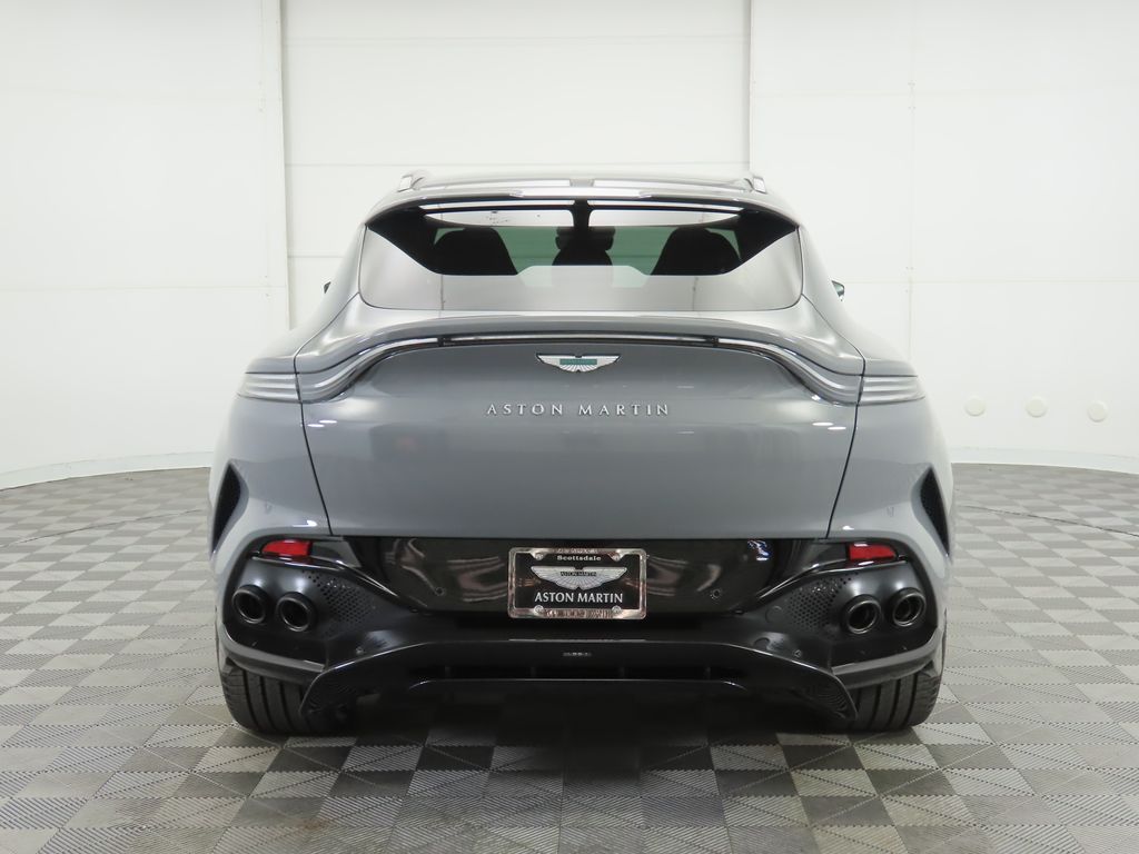 2025 Aston Martin DBX 707 6