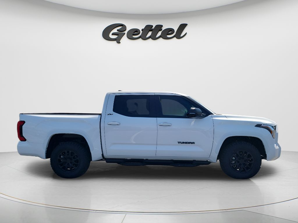 New 2026 White Toyota SR5 image 3