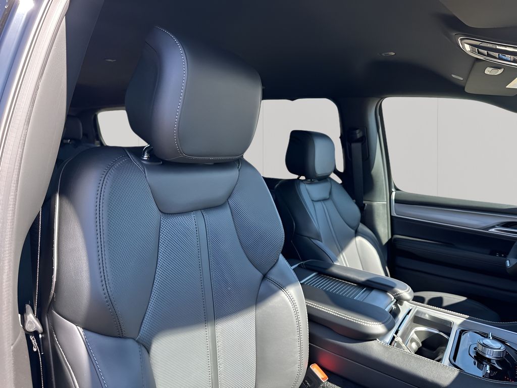 New 2026 Black Jeep Limited image 15