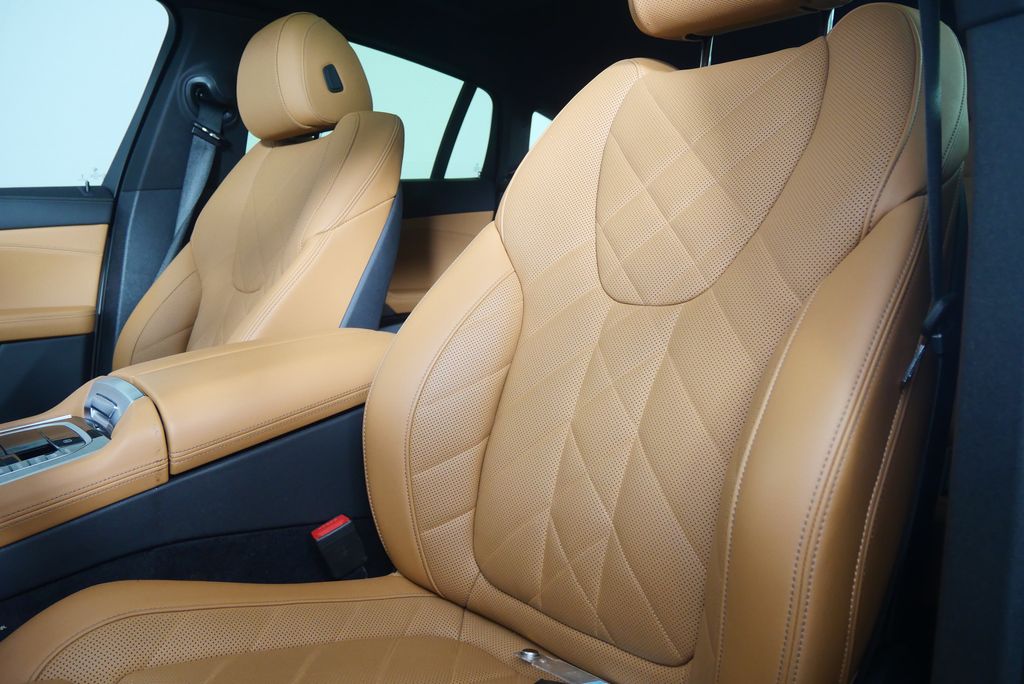 2024 BMW X6 xDrive40i 11