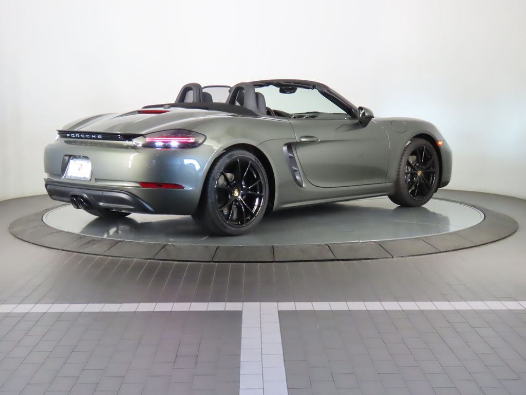 2024 Porsche 718 Boxster  13