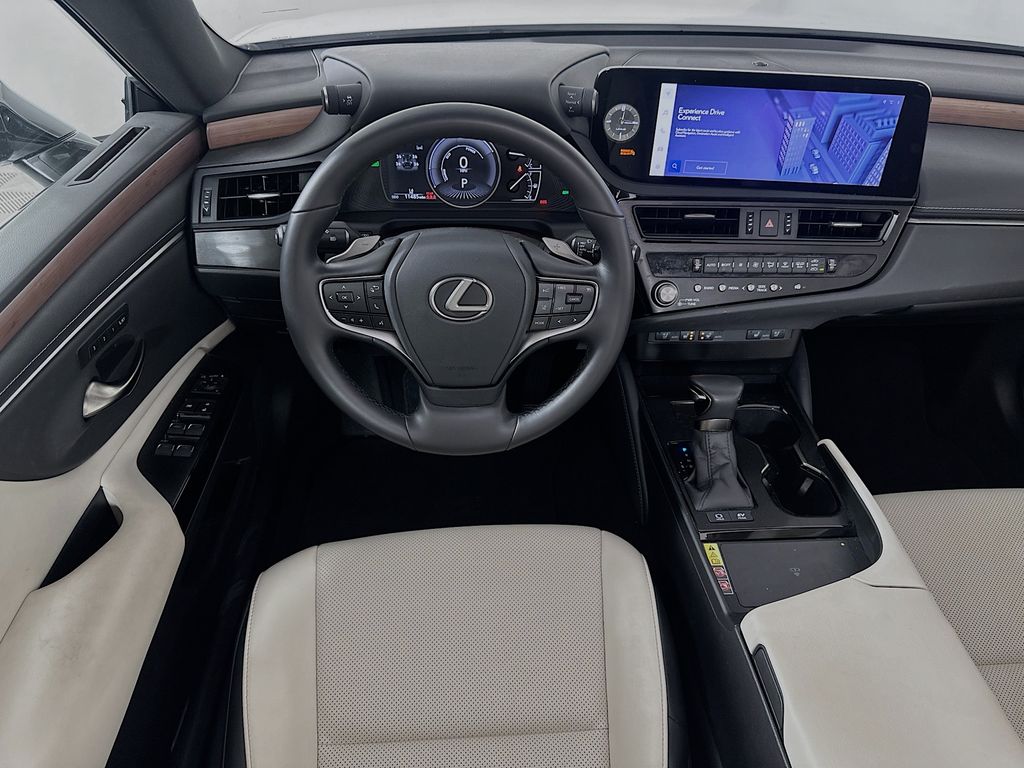 2024 Lexus ES Hybrid 300h 22