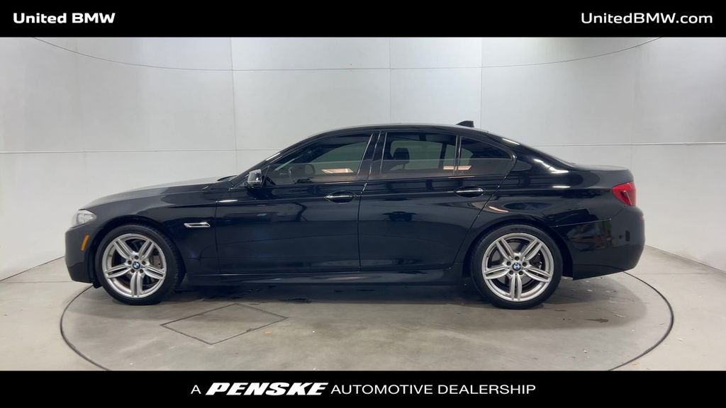 Thumbnail: 2014 BMW 5 Series - 5