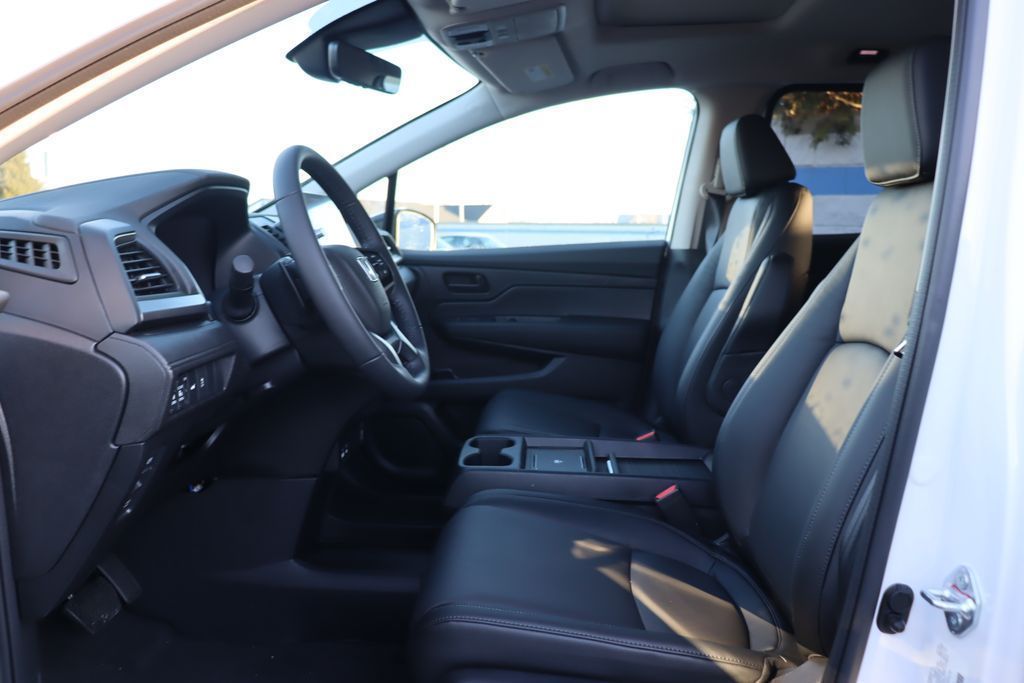 Thumbnail: 2026 Honda Odyssey - 29