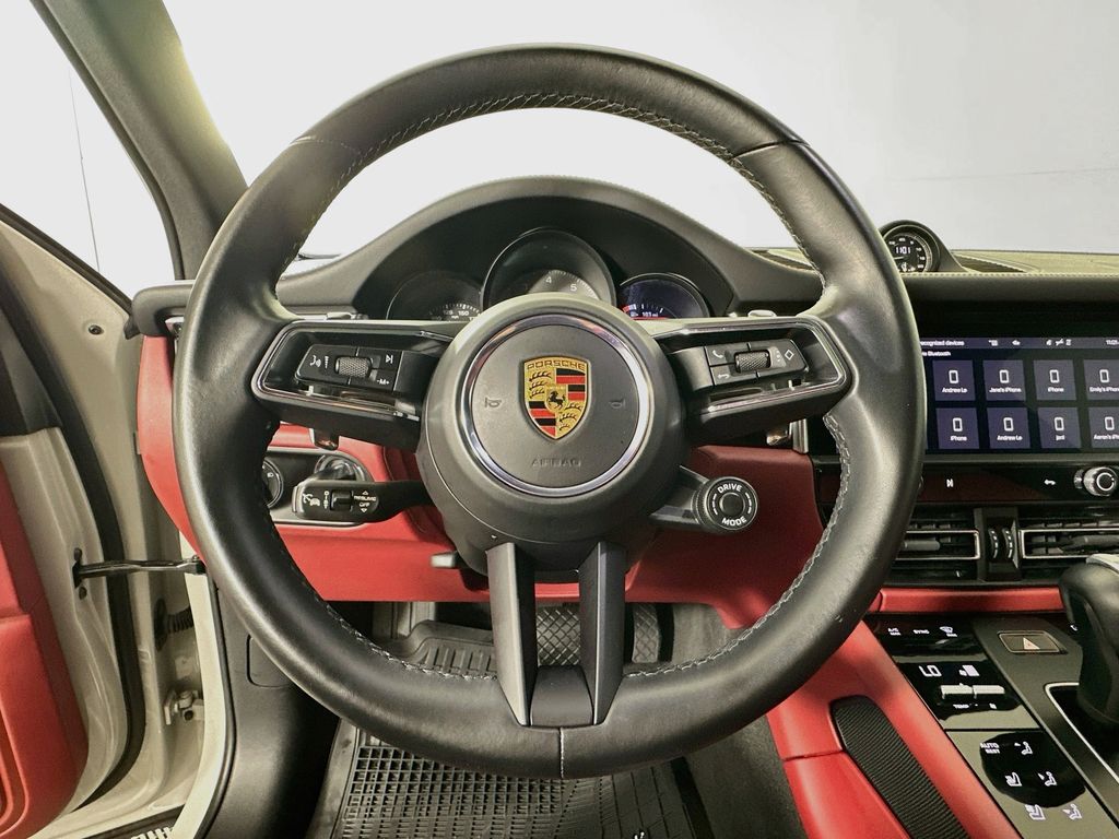 Thumbnail: 2023 Porsche Macan - 11