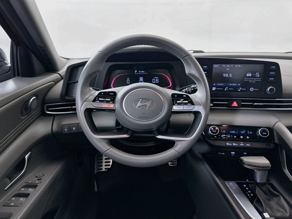 Thumbnail: 2025 Hyundai Elantra - 20