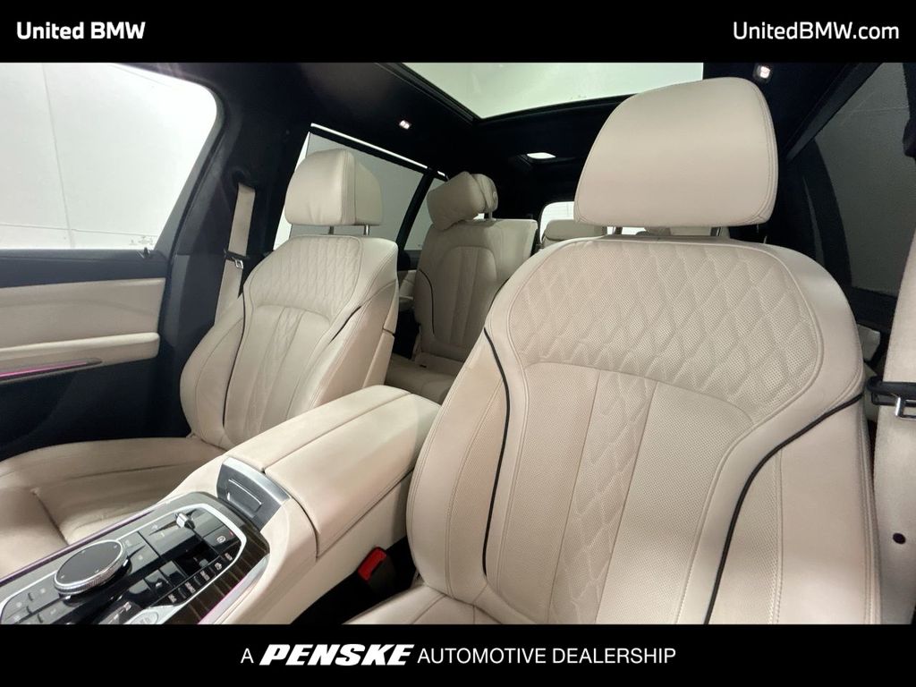2024 BMW X7 xDrive40i 13
