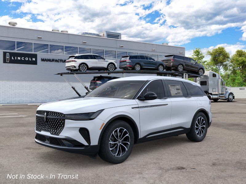 White Platinum Clearcoat Metallic 2026 Lincoln Nautilus SUV / Crossover All-Wheel Drive 8-Speed Automatic