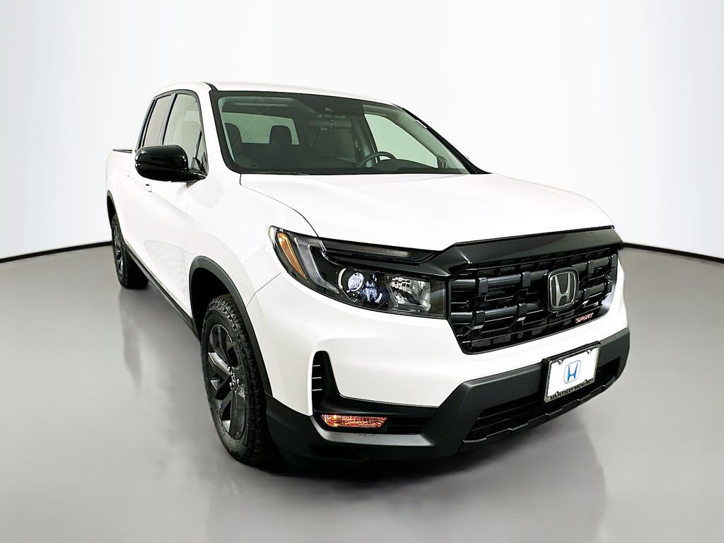 2025 Honda Ridgeline Sport 3