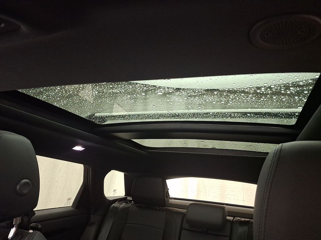 Thumbnail: 2026 Land Rover Range Rover Evoque - 15
