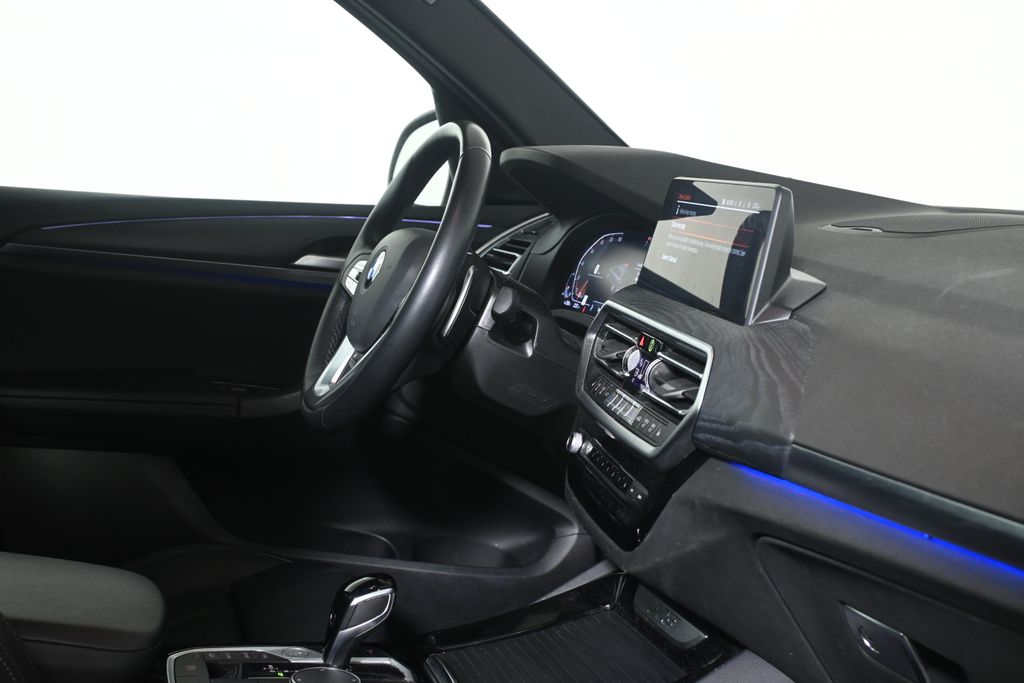 Thumbnail: 2024 BMW X3 - 8
