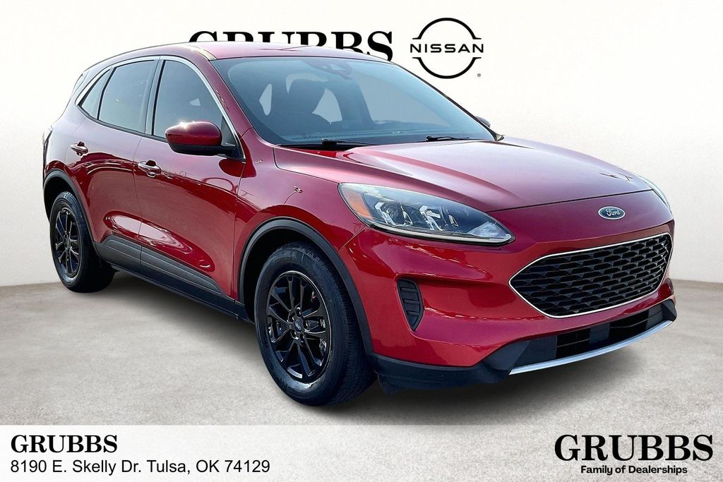 2020 Ford Escape SE FWD