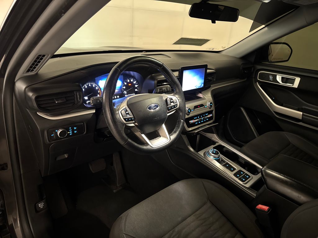 Certified Used 2020 Gray Ford XLT image 6