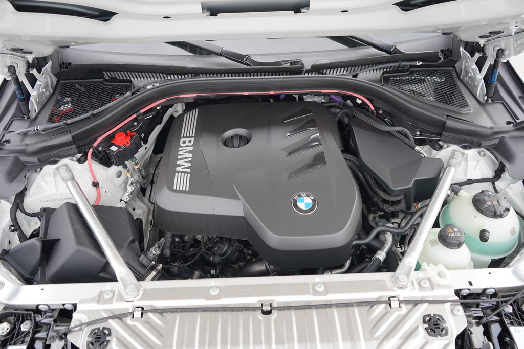 Thumbnail: 2026 BMW X3 - 21