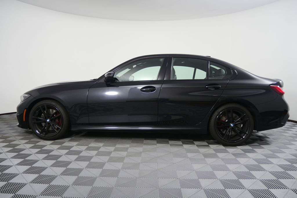 Thumbnail: 2022 BMW 3 Series - 6