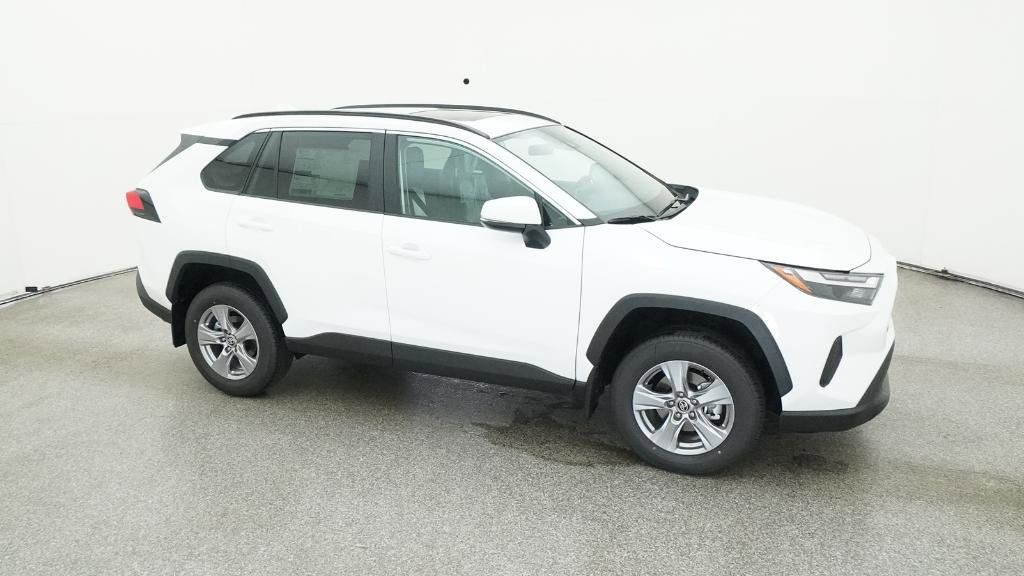 Thumbnail: 2025 Toyota RAV4 - 15