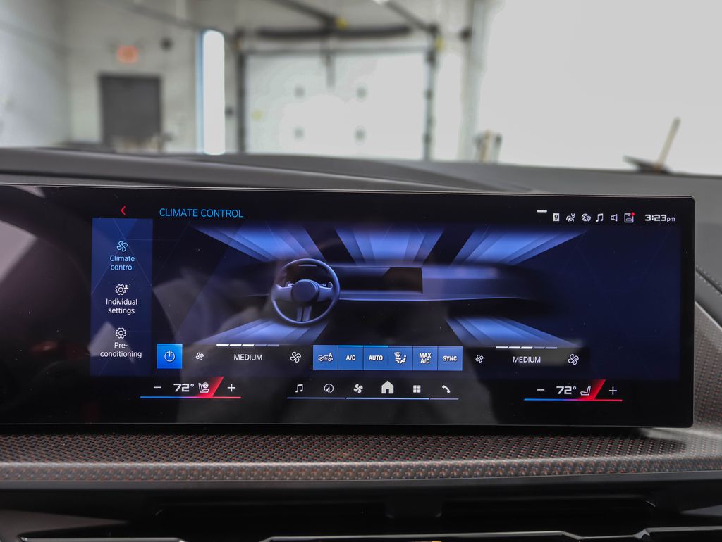 Thumbnail: 2026 BMW XM - 19