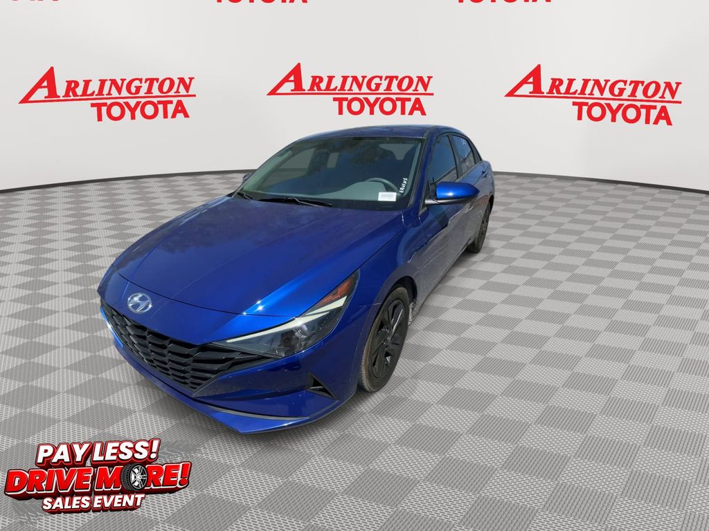 2021 Hyundai Elantra SEL - Photo 5