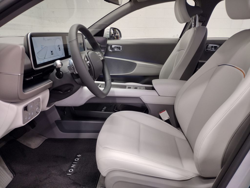 2025 Hyundai IONIQ 6 SEL