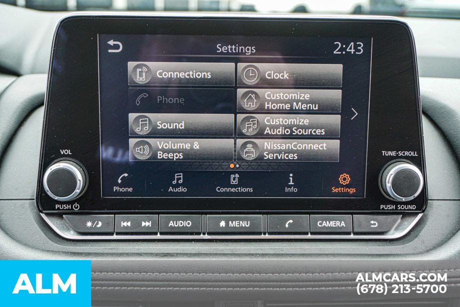 Used 2025 Gray Nissan SV image 33