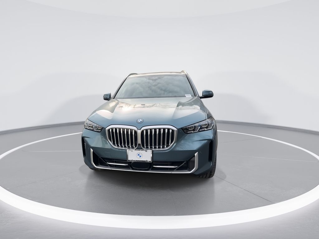 Thumbnail: 2026 BMW X5 - 3