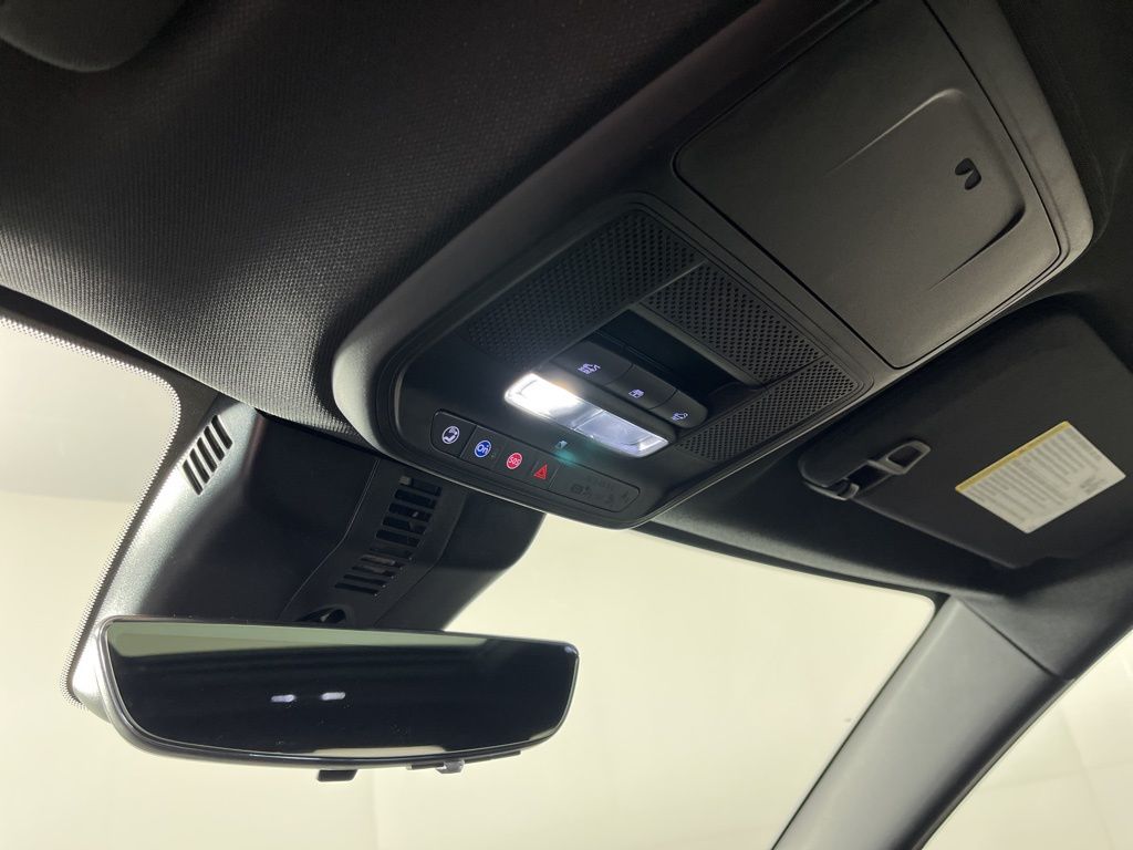 Thumbnail: 2026 Chevrolet Traverse - 31