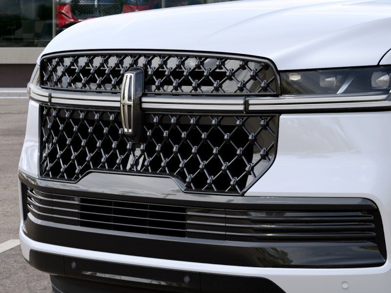 Thumbnail: 2027 Lincoln Navigator - 17