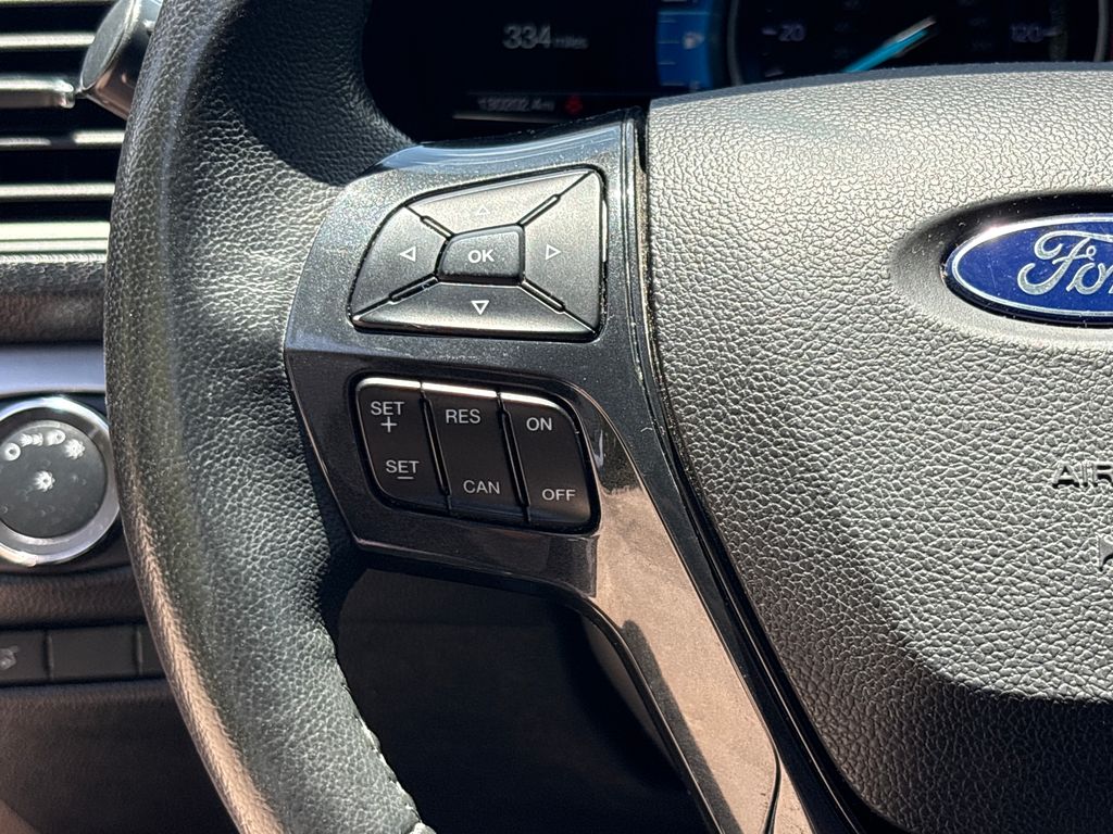 Used 2018 Silver Ford XLT image 19