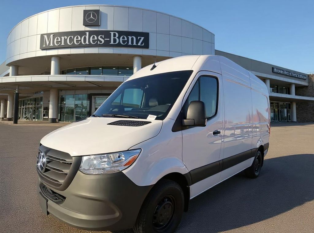 Thumbnail: 2025 Mercedes-Benz Sprinter - 1