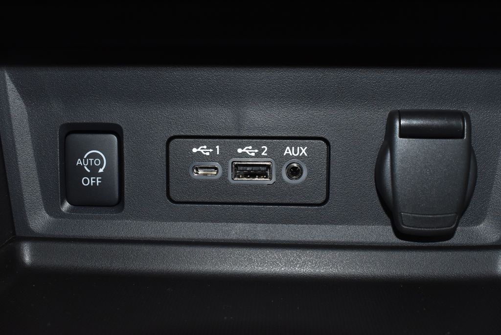 2025 Nissan Sentra SV 21