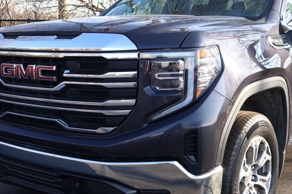 Thumbnail: 2024 GMC Sierra 1500 - 4