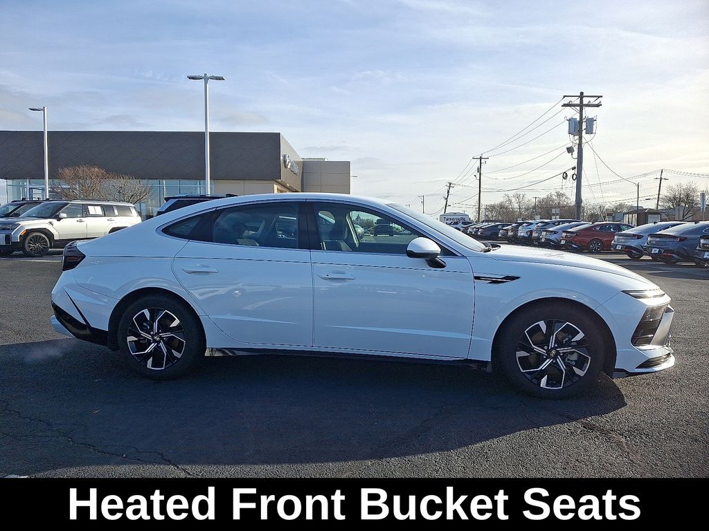 Thumbnail: 2025 Hyundai Sonata - 8