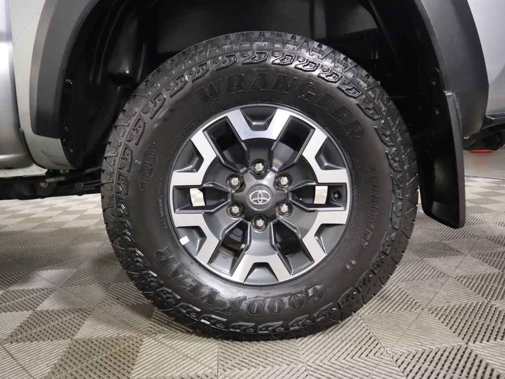 2023 Toyota Tacoma TRD Off-Road 32
