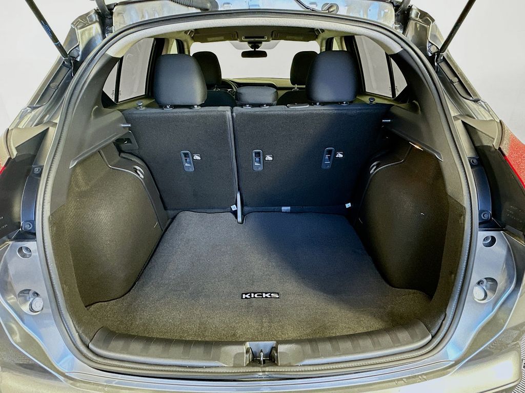 Thumbnail: 2024 Nissan Kicks - 24