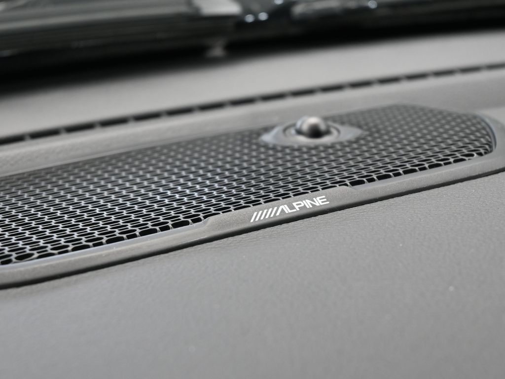 New 2026 Granite Crystal Metallic Clearcoat Ram Laramie image 22