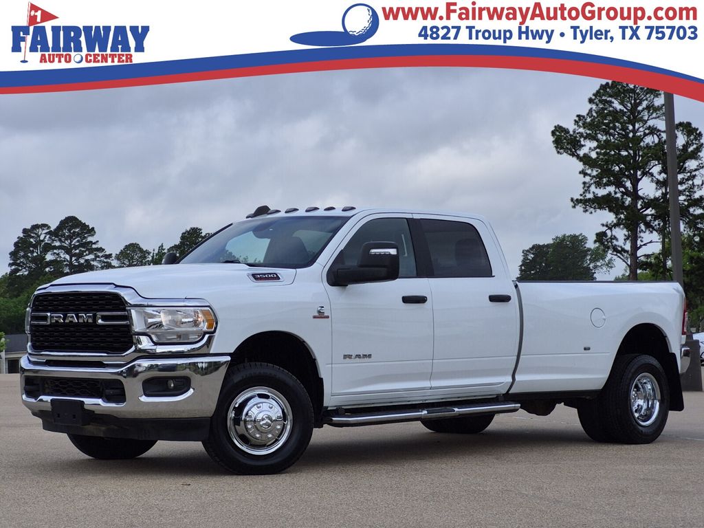 Bright White Clearcoat 2024 RAM 3500 Big Horn Crew Cab LB DRW 4WD Pickup Truck Four-Wheel Drive 6-Speed Automatic