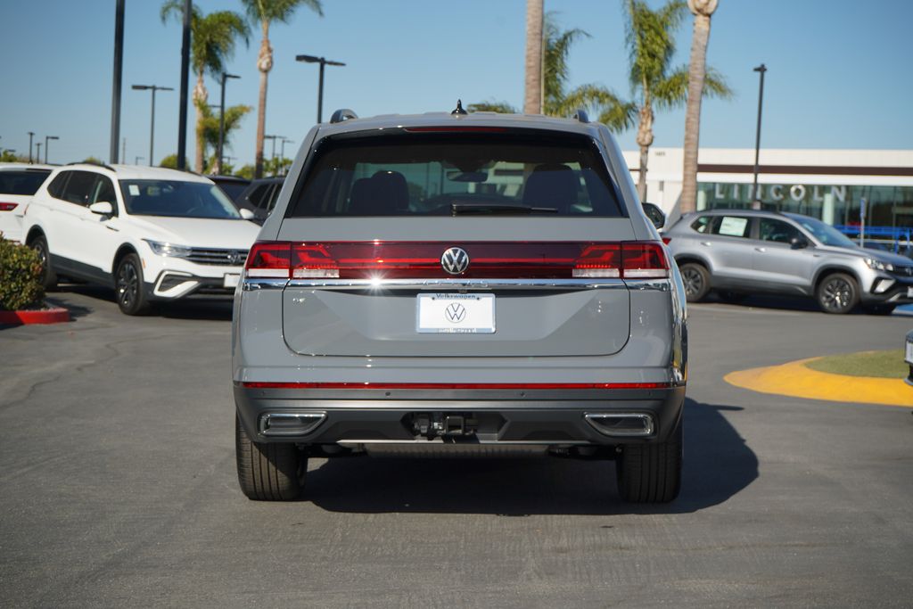 2025 Volkswagen Atlas 2.0T SE w/Technology 4