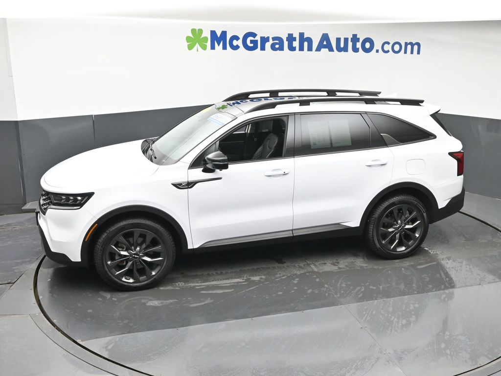 Certified Used 2023 White Kia X-Line SX Prestige image 23