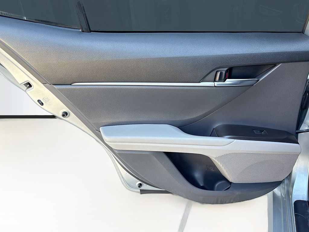 Thumbnail: 2023 Toyota Camry - 25