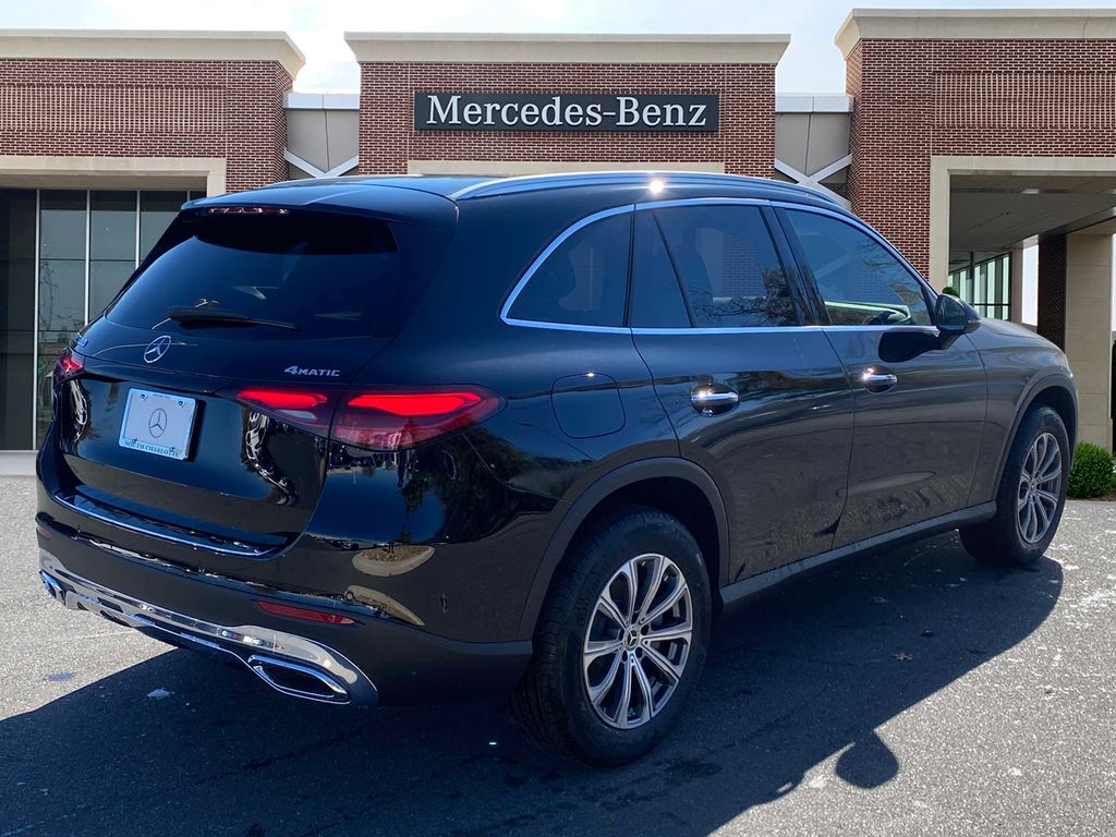 Thumbnail: 2025 Mercedes-Benz GLC - 5