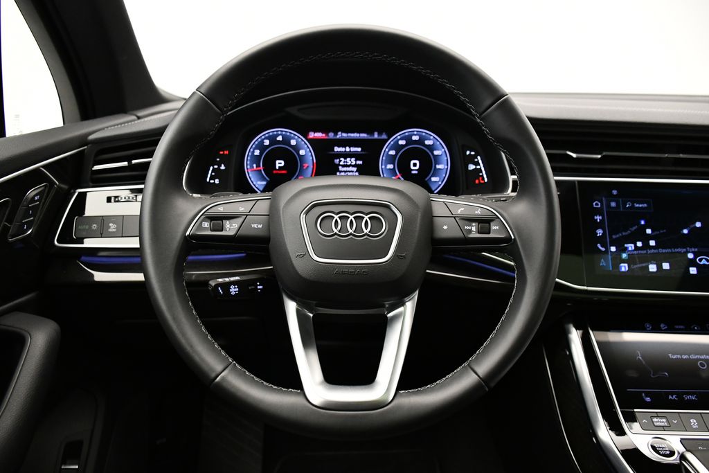 2025 Audi Q7 Premium 21