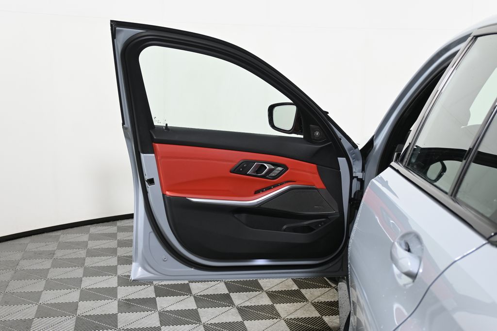 Thumbnail: 2024 BMW M3 - 27