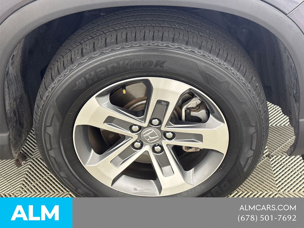 Used 2025 Gray Honda EX-L image 15